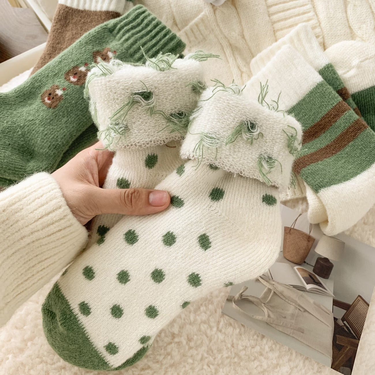 Cozy Polka Dot Fleece Sleep Socks – 4 Pairs